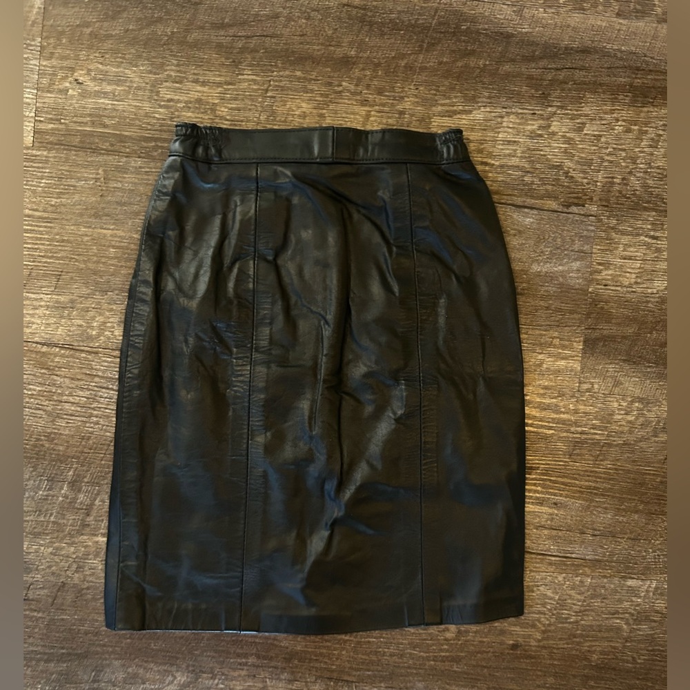 Genuine leather skirt, girls size 7/8